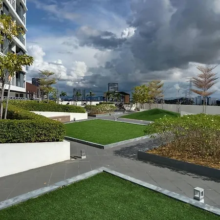 Meritus Apartment Perai Bagian luar foto
